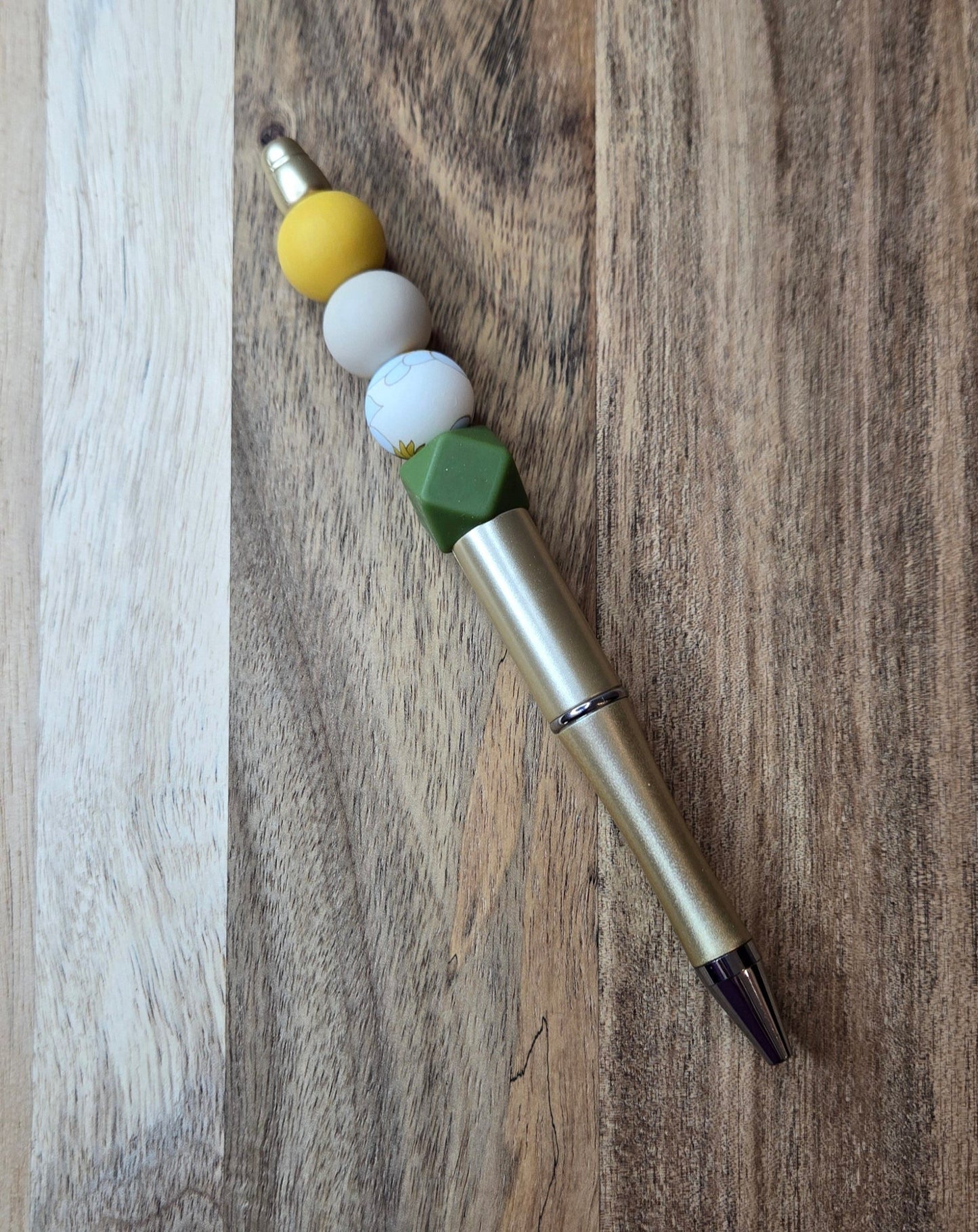 Yellow/Green Pens