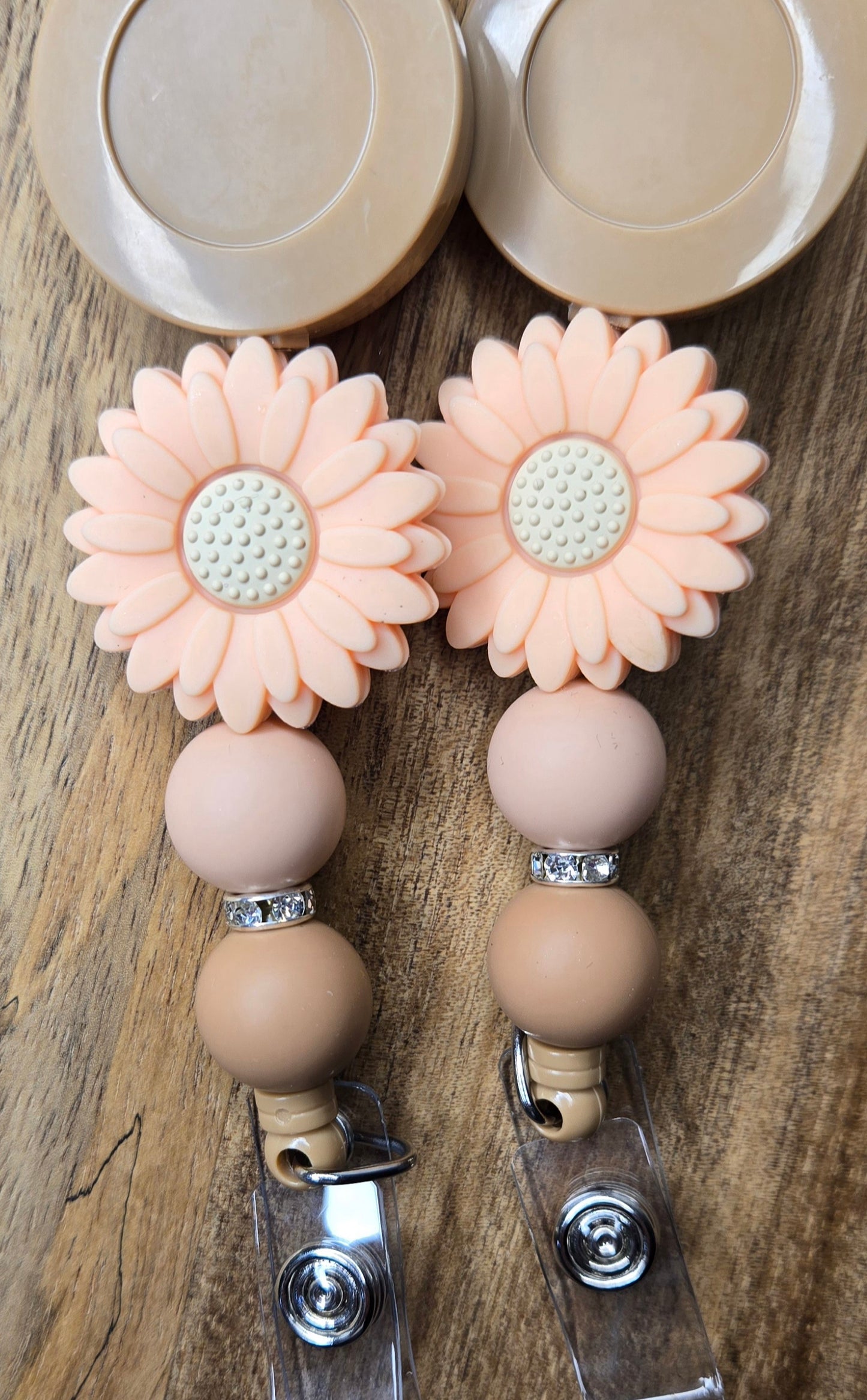 Brown Badge With A Daisy