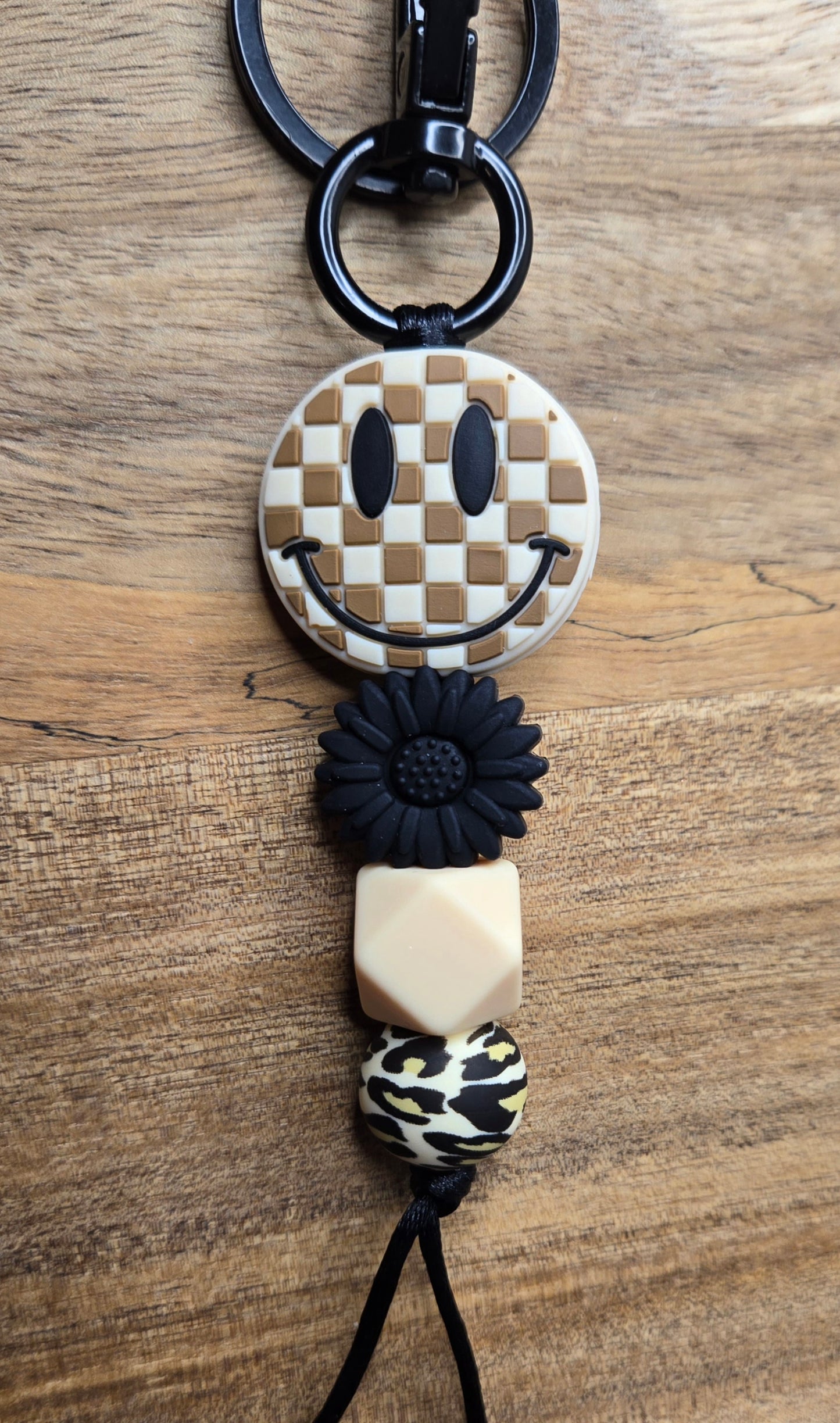 Tan Checkered Smile w/ Animal Print Keychains