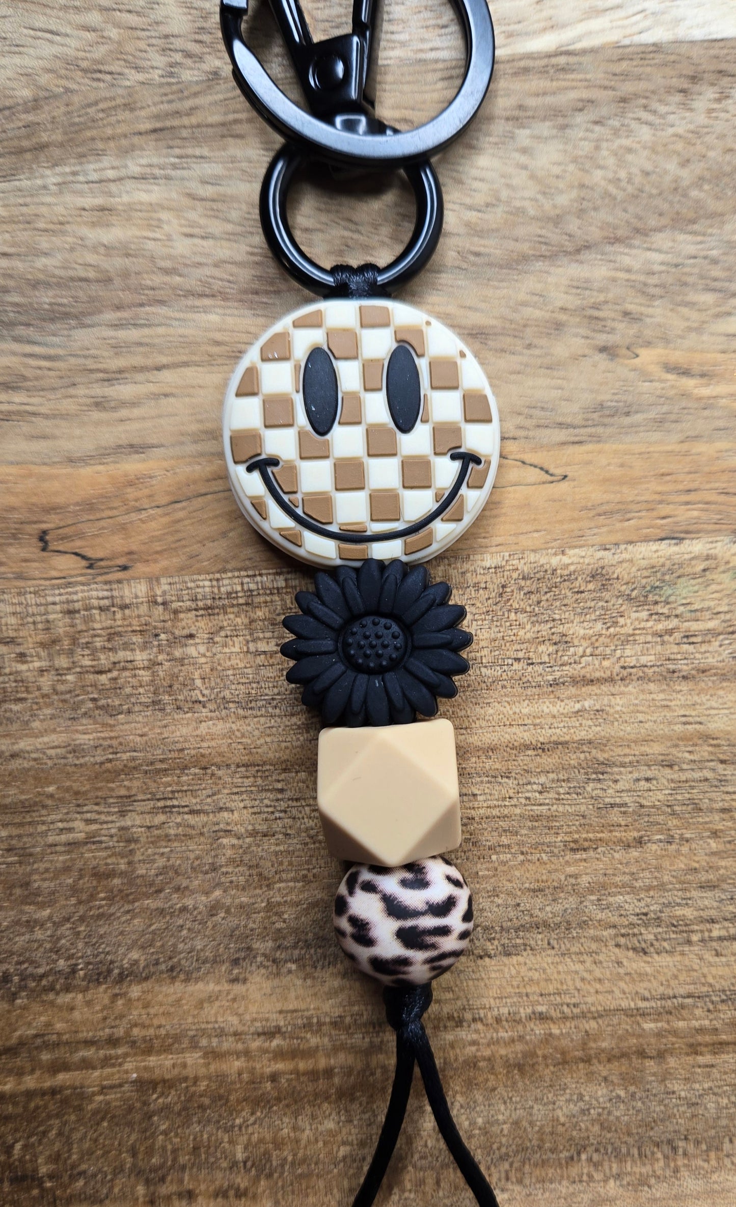 Tan Checkered Smile w/ Animal Print Keychains