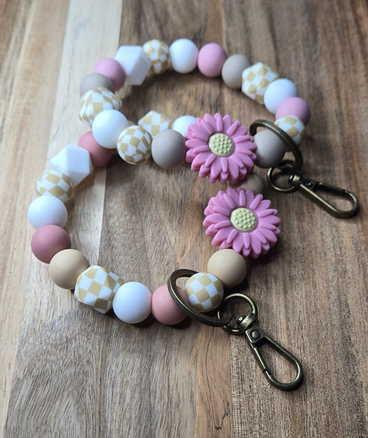 Tan Checkered with Pink Daisy Wristlet