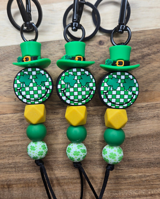 Shamrock Smile & Leprechaun Hat Keychain