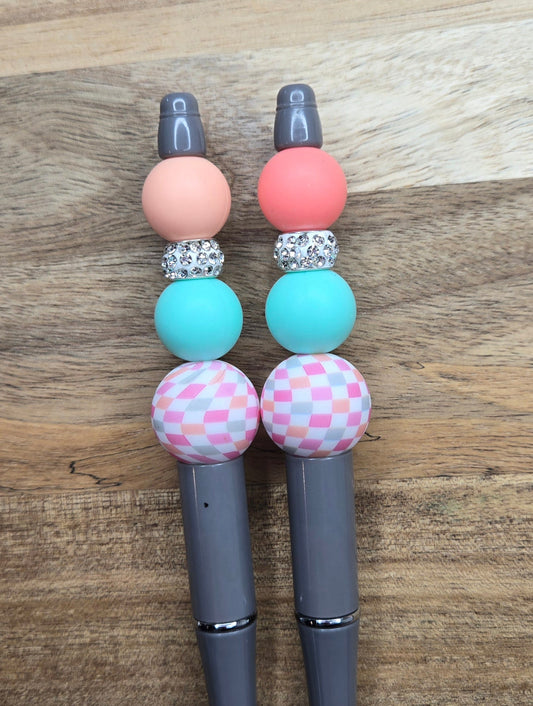 Big Round Checkered Pen w/ Teal