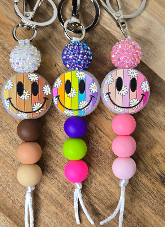 Daisy Smiley w/ Rhinestone